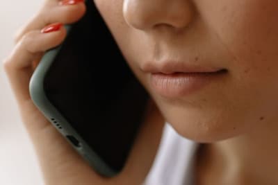 Phone Scams: The Calls and Texts Going Around Now, and What Actually Helps