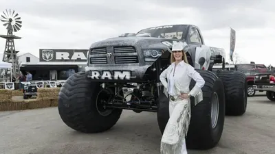 Custom Dodge RAM